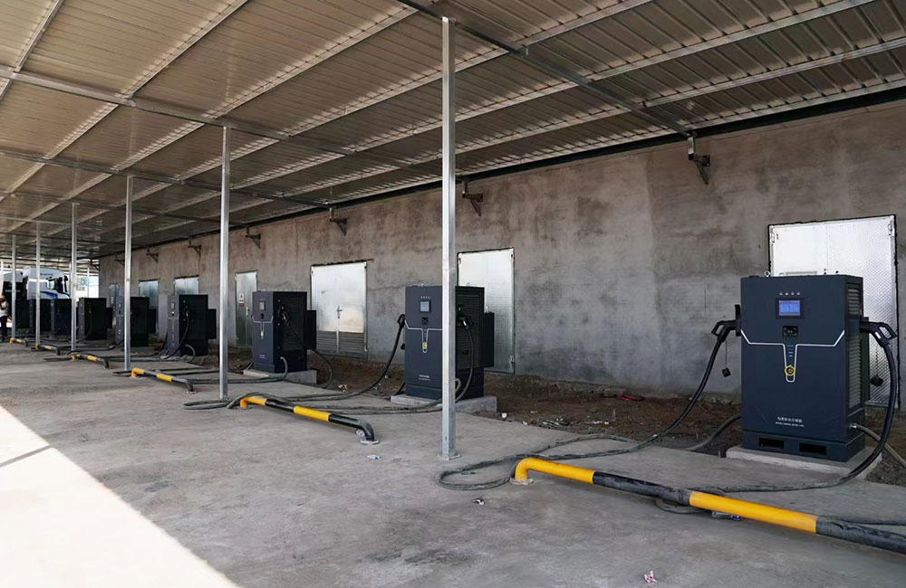 Station de charge des véhicules tracteurs électriques de Logistique Xingxing de Tangshan, Hebei