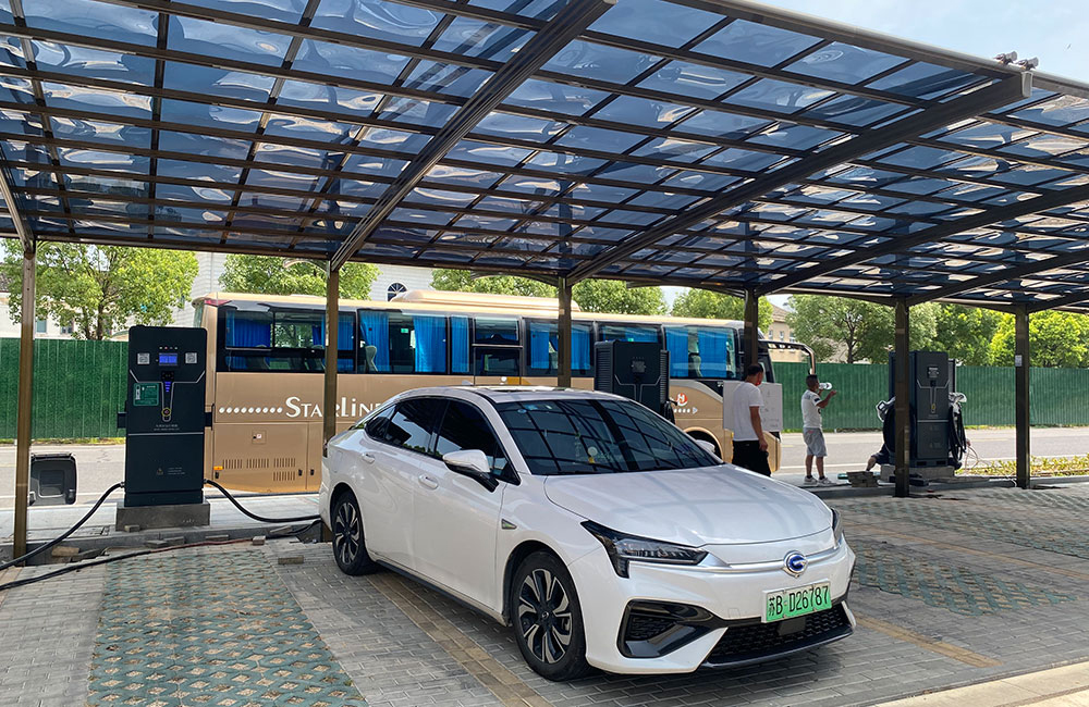 Station de charge de taxi et d’autocars de Huachun de Jiangyin, Jiangsu